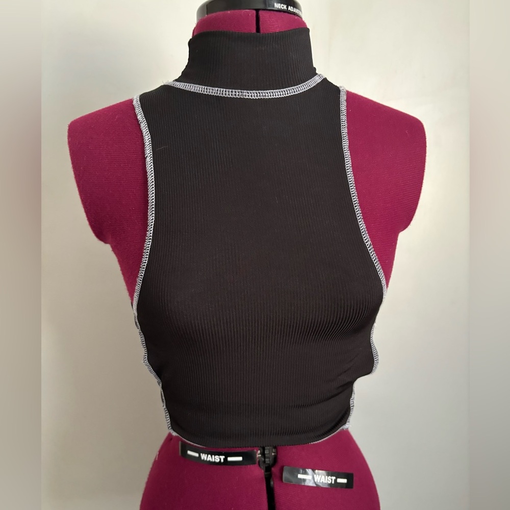 EUC SHEIN black mock neck black top, with sides out and white trim, Size S